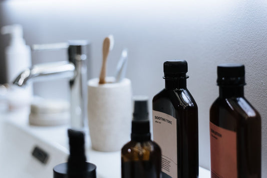 Routine skincare minimaliste : l'essentiel pour une peau saine