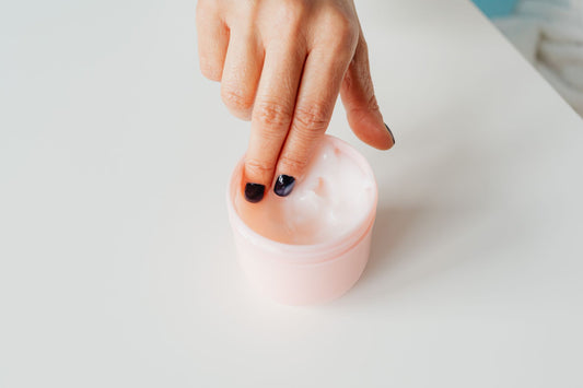 Crème légère ou riche : quelle texture choisir ?