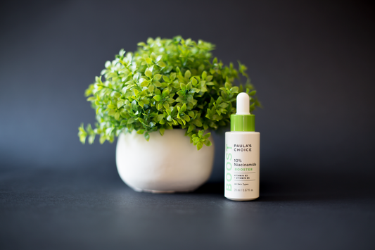 Niacinamide : bienfaits et routine pour une peau nette