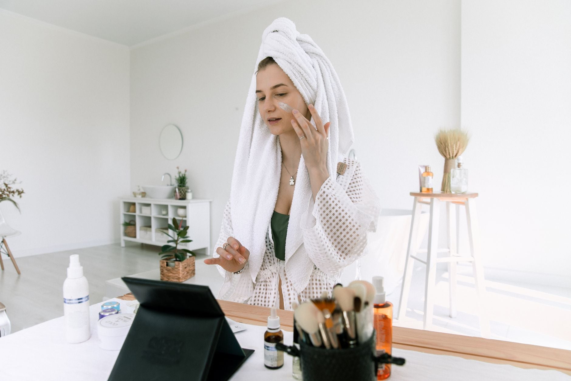 Ordre d'application des soins visage : matin et soir